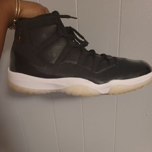 Jordan 11s